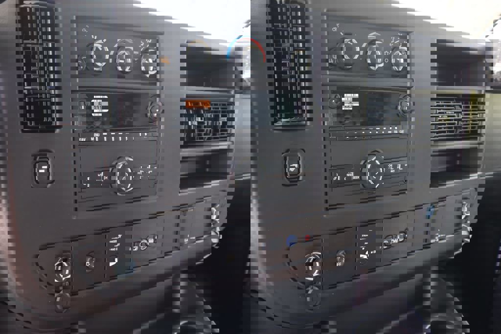 New 2025 GMC Savana 2500 w/ Driver Convenience Package image 11