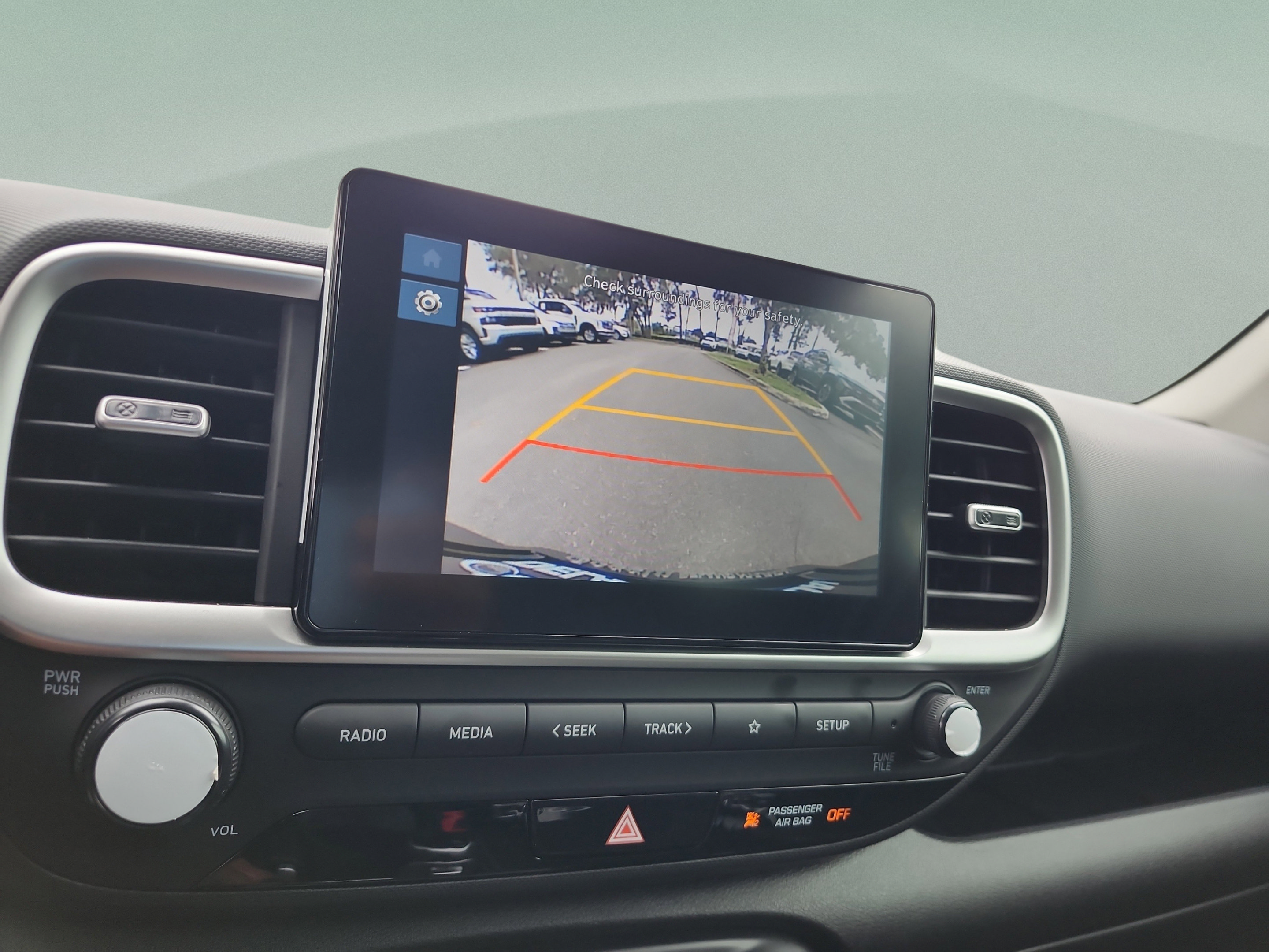 Certified 2026 Hyundai Venue SEL FWD image 25