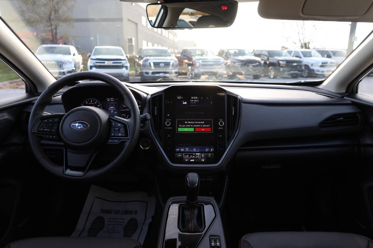 Used 2025 Subaru Crosstrek 2.5i Limited w/ Popular Package #3A image 14