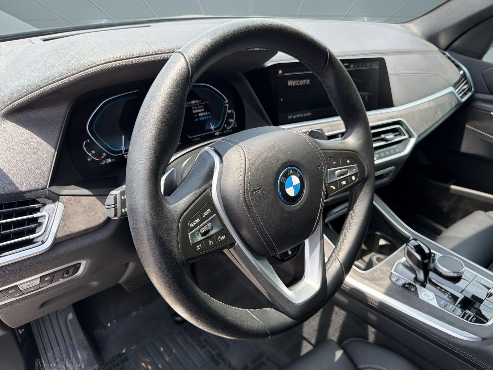 Used 2022 BMW X5 xDrive45e w/ Premium Package AWD/4WD image 26