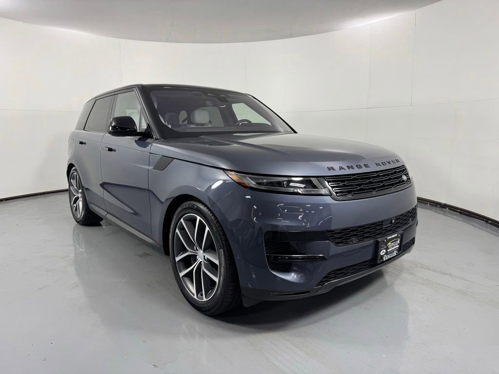 Used 2023 Land Rover Range Rover Sport SE AWD/4WD image 4