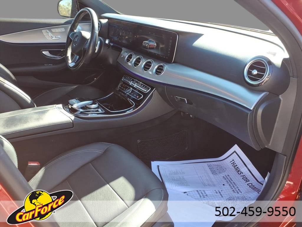 Used 2018 Mercedes-Benz E 400 4MATIC Sedan image 12