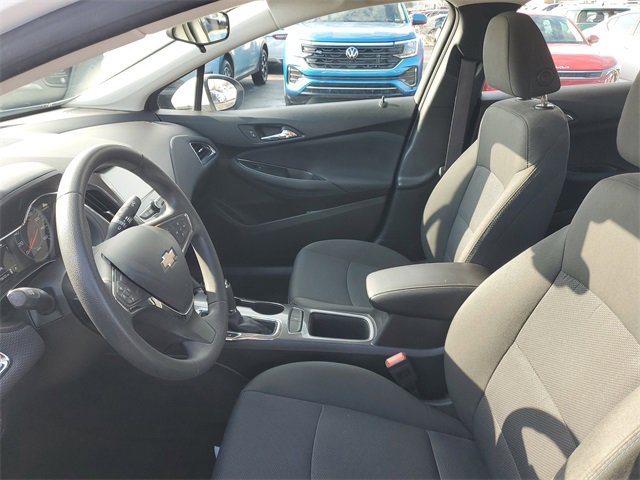 Certified 2017 Chevrolet Cruze LT w/ Convenience Package image 16