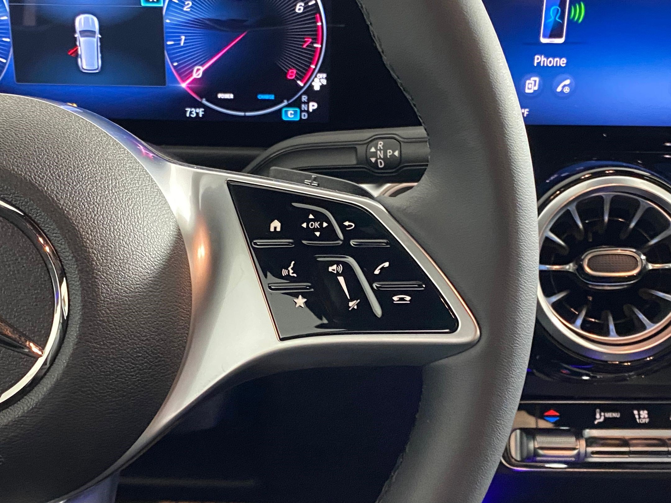 New 2025 Mercedes-Benz GLB 250 4MATIC image 27