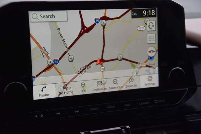 Used 2022 Nissan Pathfinder Platinum w/ Cargo Package AWD/4WD image 3