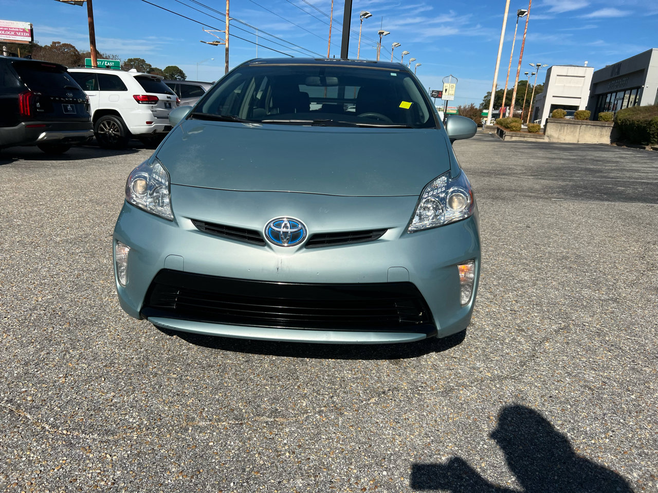 Used 2015 Toyota Prius Five image 5