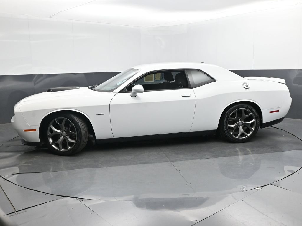 Used 2015 Dodge Challenger R/T w/ Quick Order Package 28B R/T RWD image 25