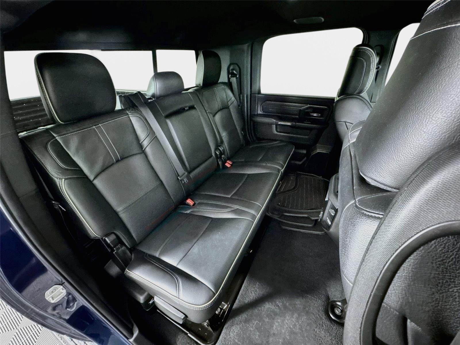 Used 2023 RAM 2500 Limited w/ Night Edition AWD/4WD image 26
