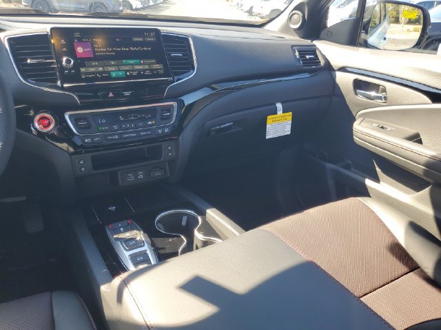 New 2026 Honda Ridgeline Black Edition image 11