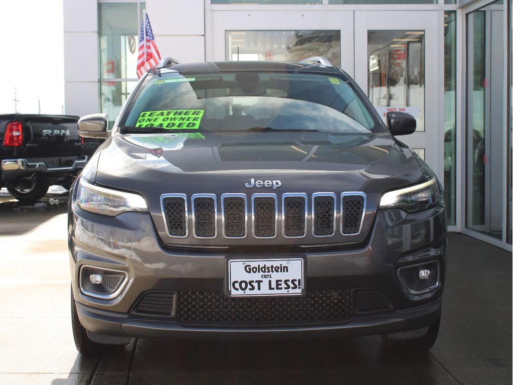 Used 2019 Jeep Cherokee Limited w/ Luxury Group image 2