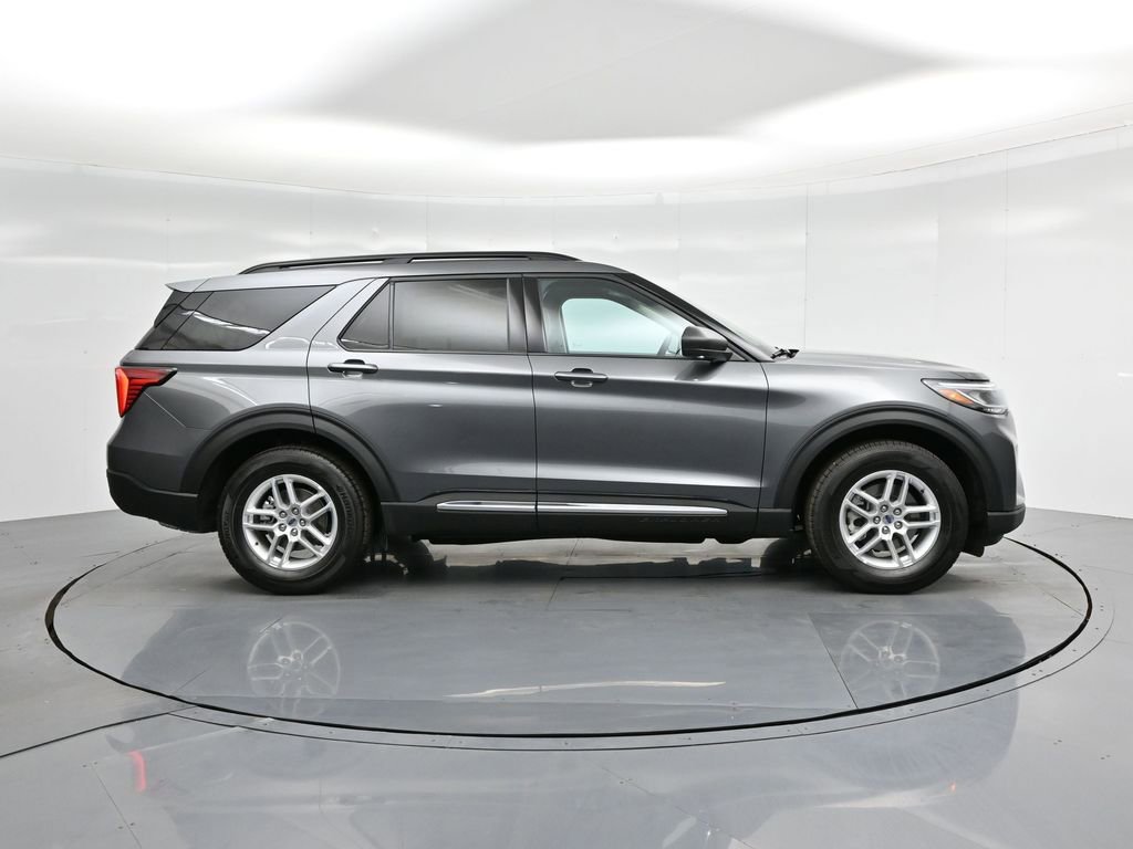 New 2025 Ford Explorer Active w/ Active Comfort Package image 26