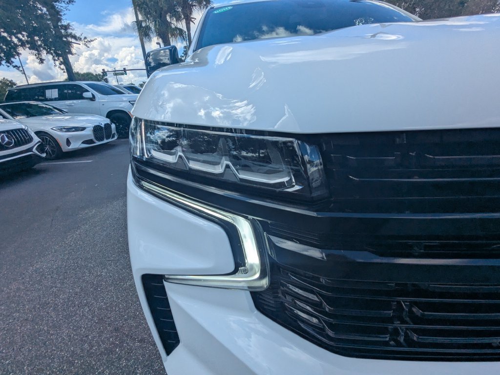 Used 2023 Chevrolet Suburban Premier RWD image 23