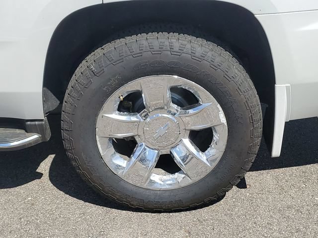 Used 2018 Chevrolet Tahoe Premier w/ Max Trailering Package AWD/4WD image 42