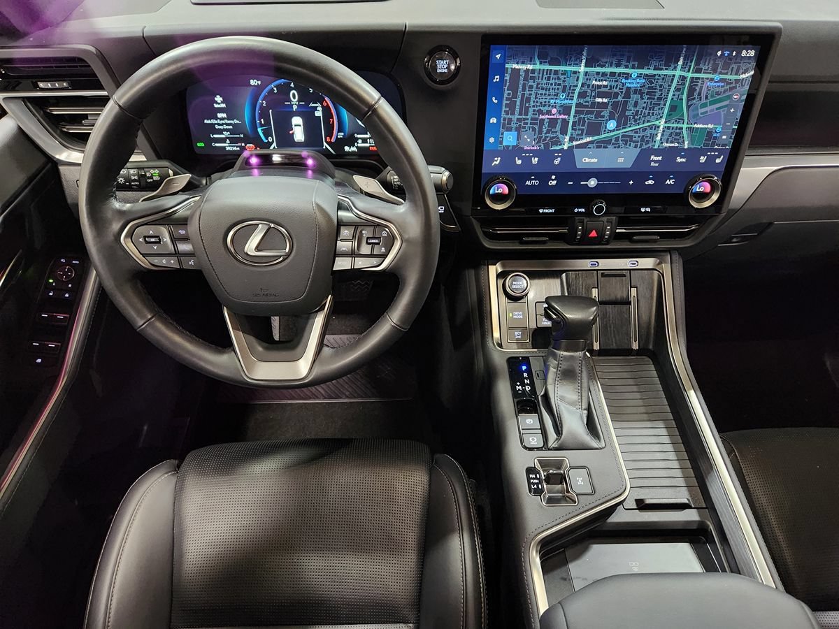 Used 2024 Lexus GX 550 w/ Accessory Package (Z1) AWD/4WD image 49