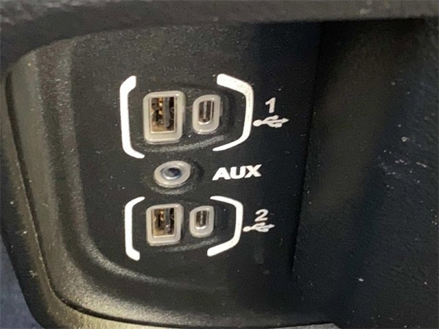 Used 2021 RAM 2500 Big Horn image 26