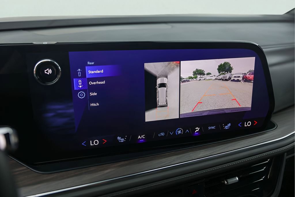 Used 2025 Chevrolet Tahoe LT image 20