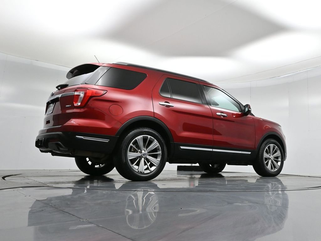 Certified 2018 Ford Explorer Limited w/ Ford Safe & Smart Package image 57