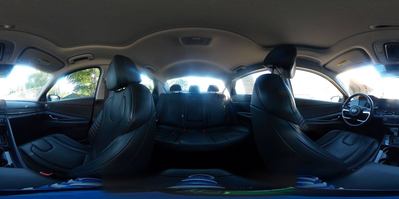 Used 2025 Hyundai Elantra Limited FWD image 43