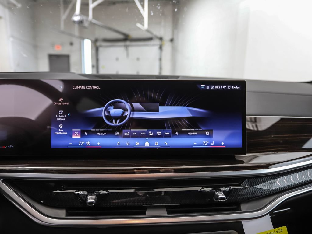 New 2026 BMW X5 xDrive40i w/ M Sport Package image 18