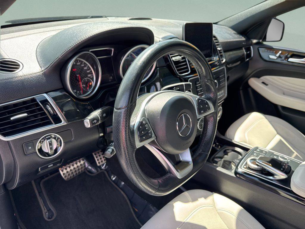 Used 2019 Mercedes-Benz GLE 43 AMG 4MATIC Coupe w/ Premium 3 Package image 19