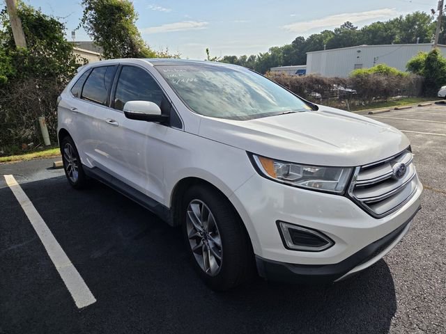 Used 2017 Ford Edge Titanium w/ Equipment Group 301A AWD/4WD image 3