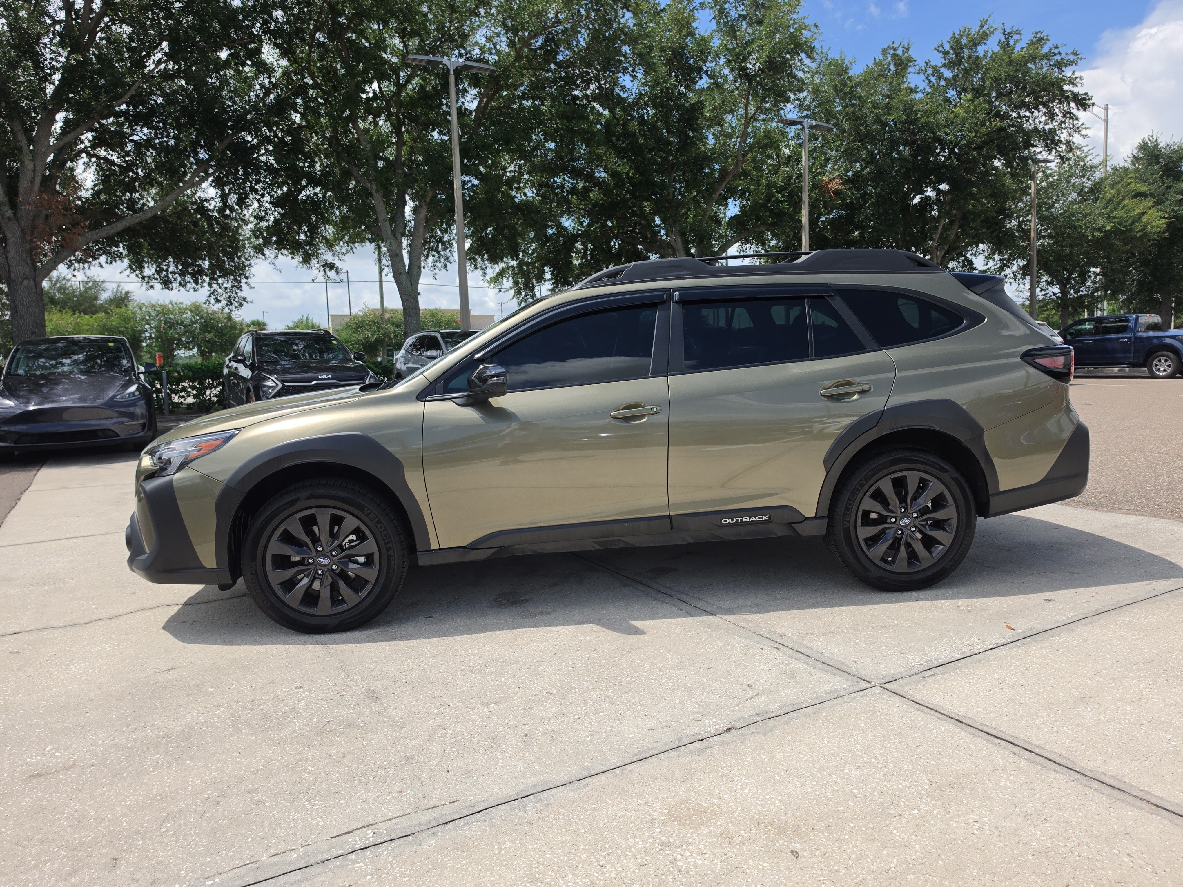 Used 2025 Subaru Outback Onyx Edition AWD/4WD image 5