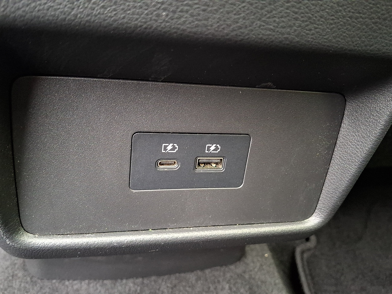 Used 2023 Nissan Rogue SL AWD/4WD image 12