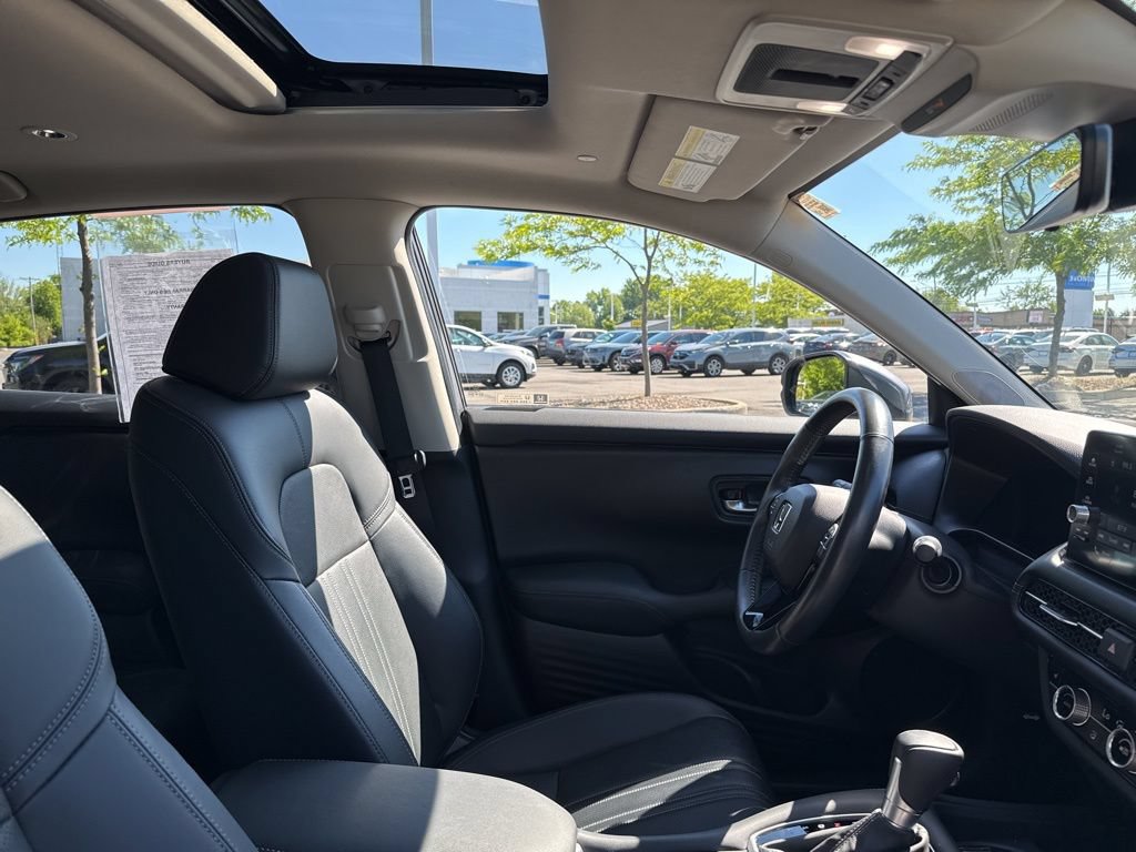 Certified 2024 Honda HR-V EX-L image 17