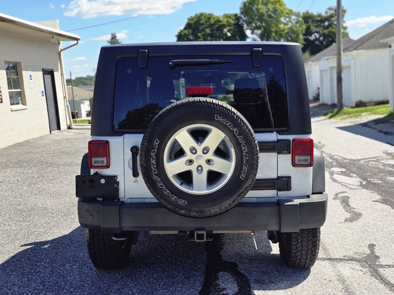 Used 2014 Jeep Wrangler Sport w/ Quick Order Package 24S AWD/4WD image 6