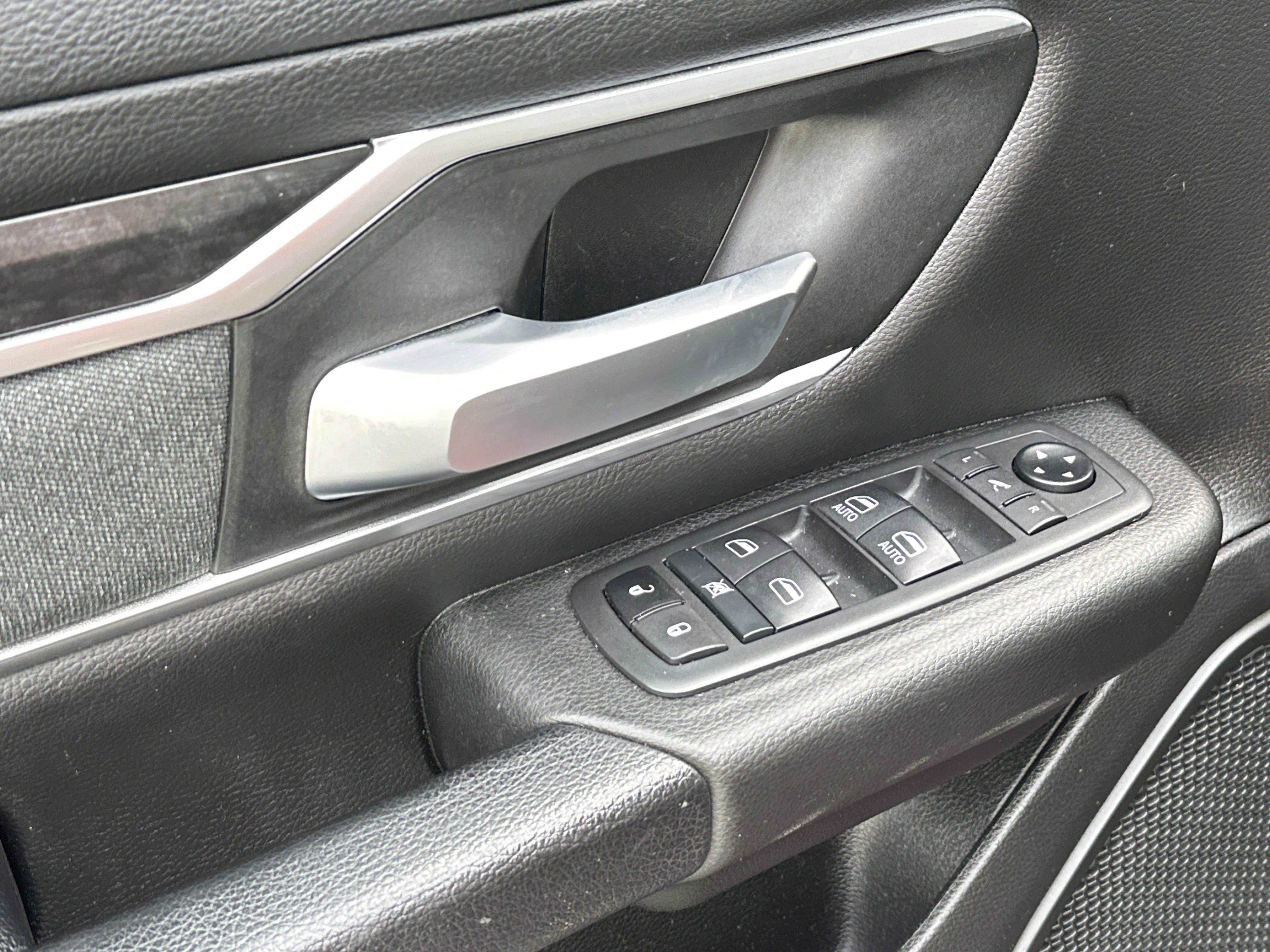 Used 2022 RAM 1500 Big Horn image 12