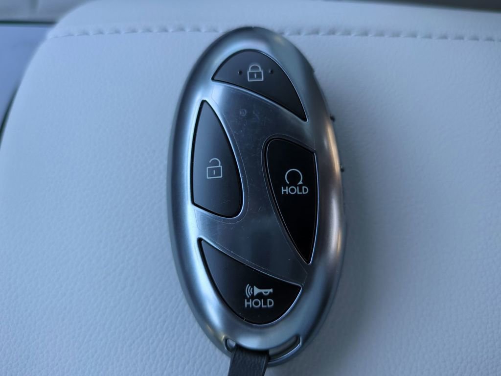 New 2026 Hyundai Tucson Limited image 39