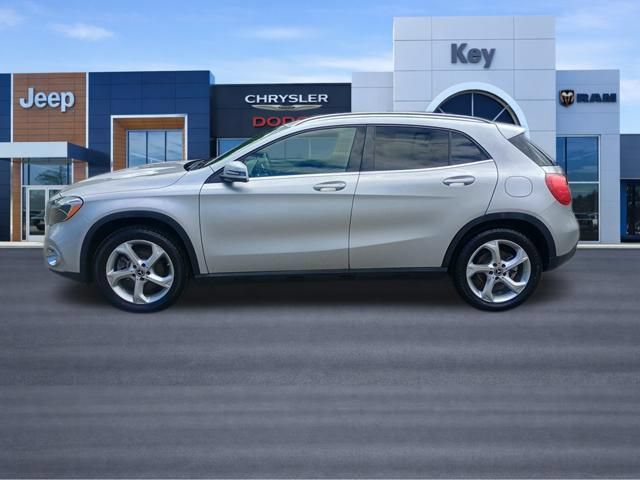 Used 2018 Mercedes-Benz GLA 250 4MATIC image 2