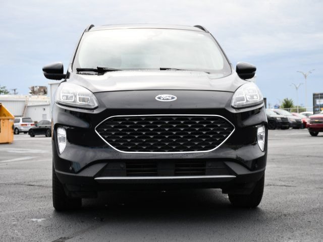 Used 2020 Ford Escape Titanium AWD/4WD image 2