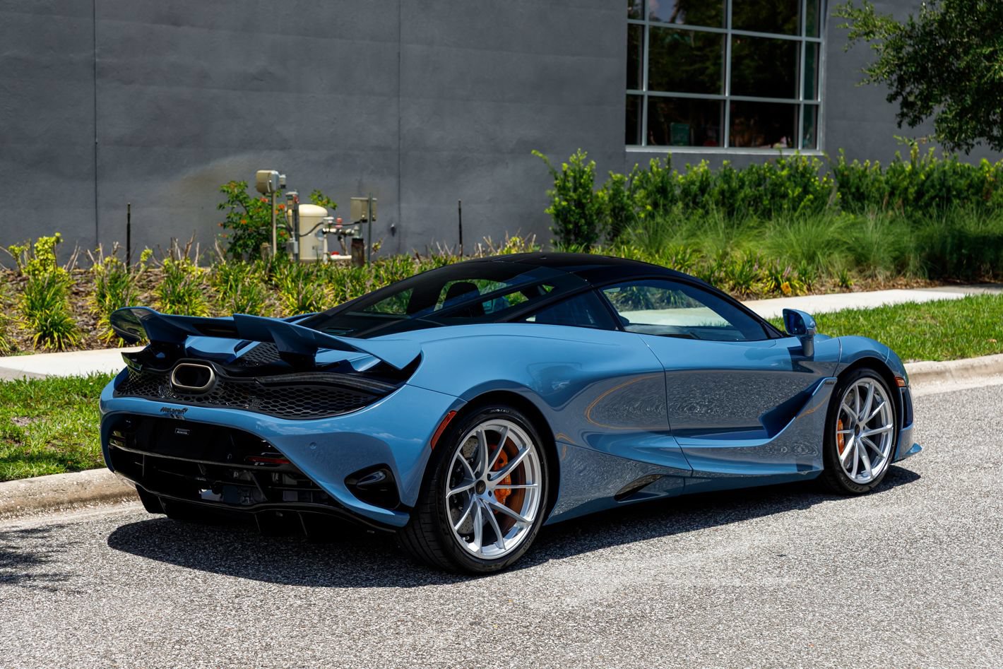 New 2027 McLaren 750S RWD image 8