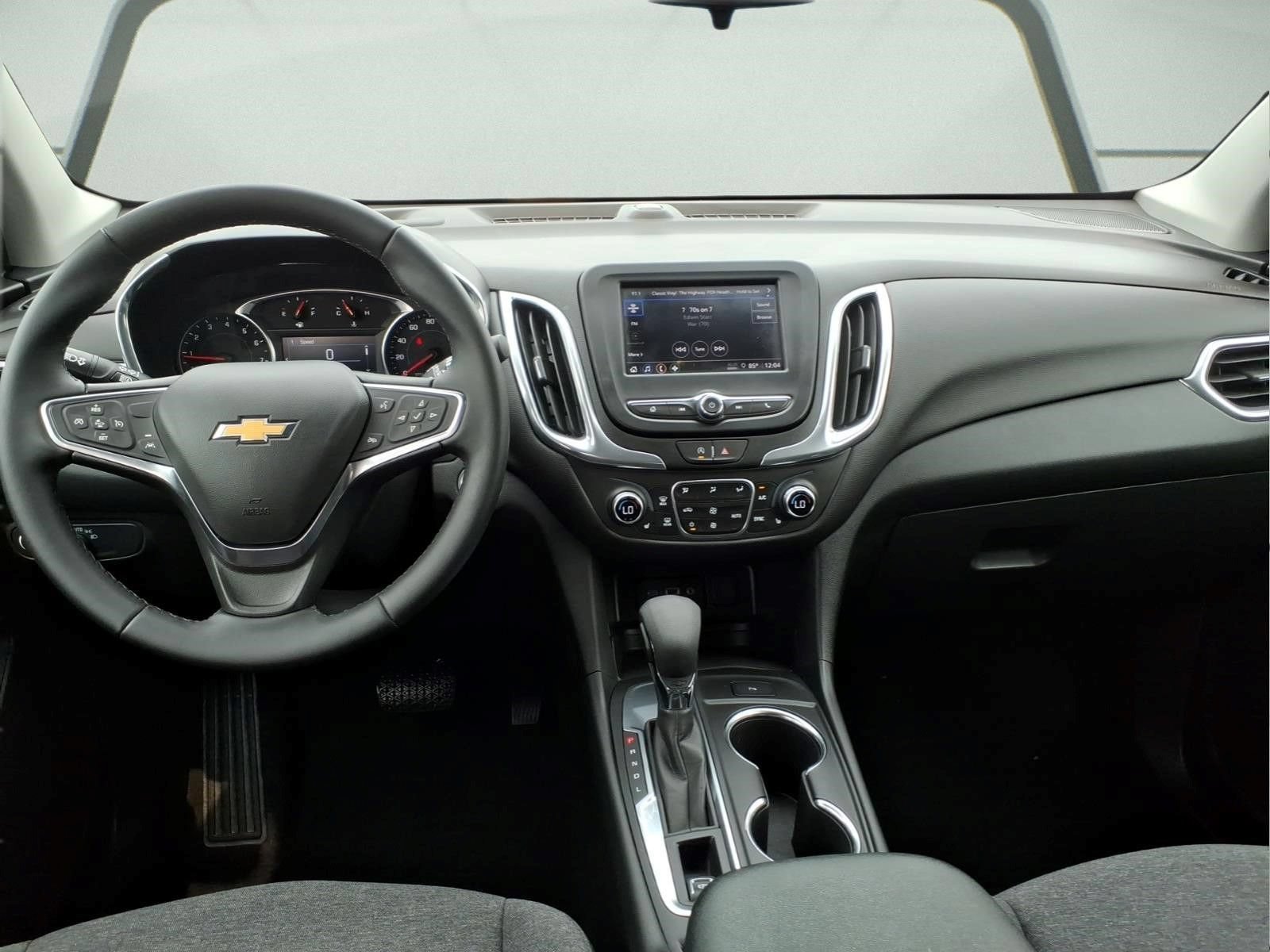 Certified 2024 Chevrolet Equinox LT w/ LPO, Floor Liner Package FWD image 11