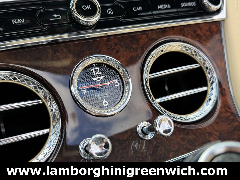 Used 2023 Bentley Continental GT Azure image 55