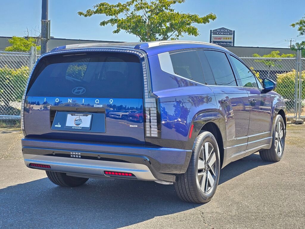 New 2026 Hyundai Ioniq 9 SEL image 7