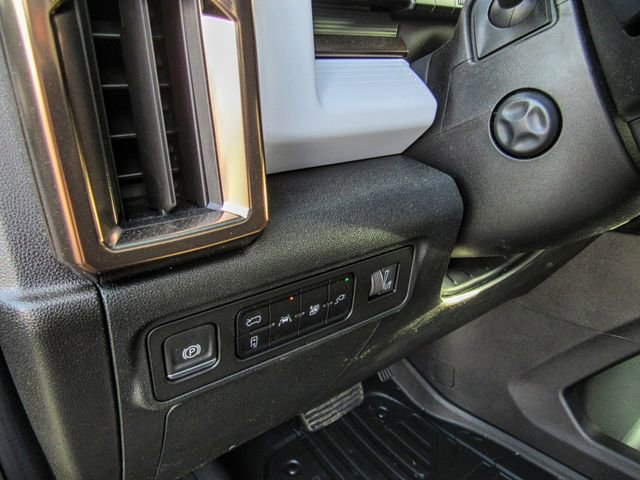New 2025 GMC Hummer EV 3X w/ LPO, Dark Essentials Package image 21