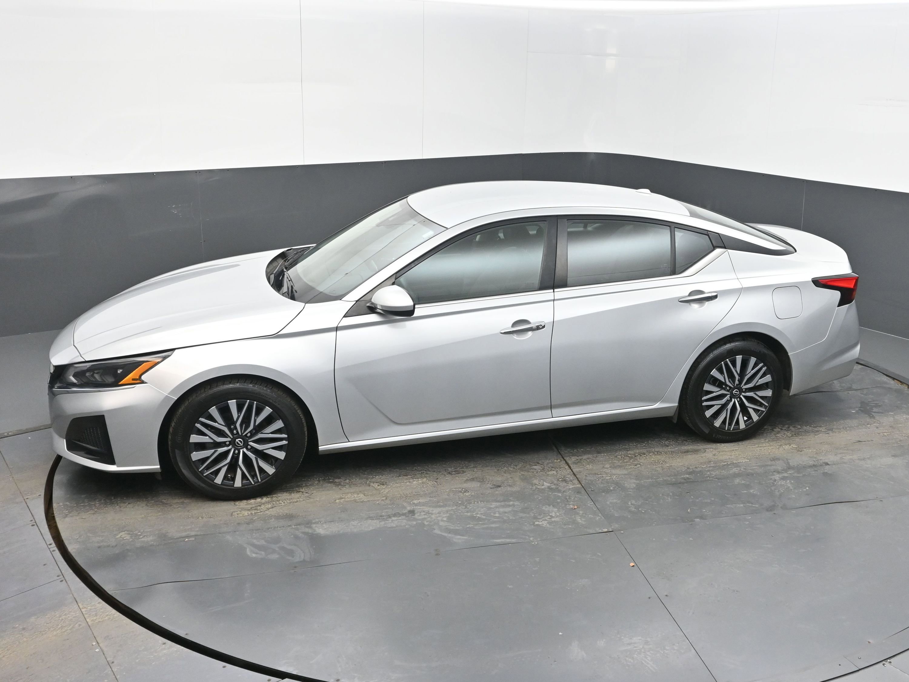 Used 2023 Nissan Altima 2.5 SV image 34