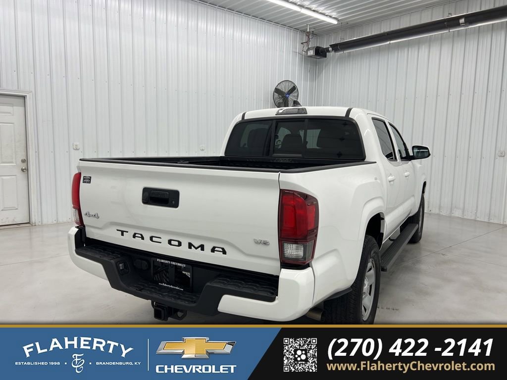 Used 2023 Toyota Tacoma SR image 3