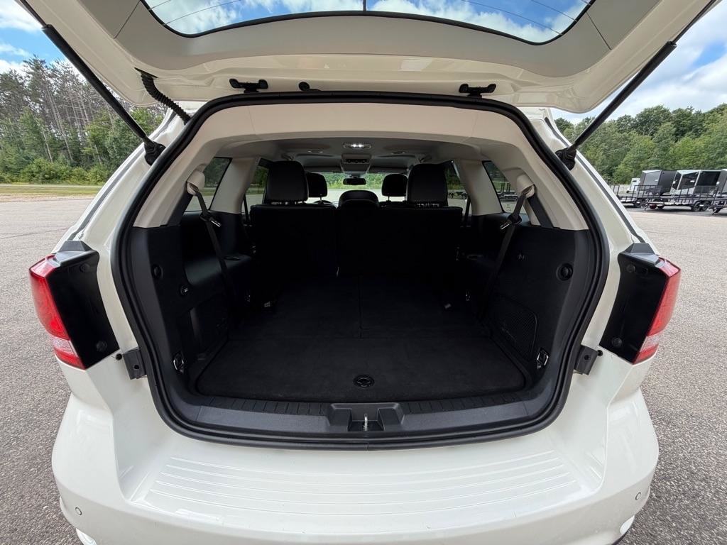 Used 2019 Dodge Journey GT w/ Driver Convenience Group AWD/4WD image 16