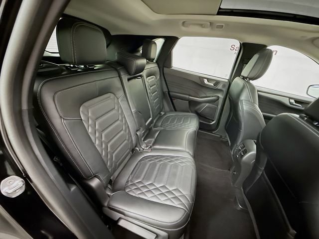 Used 2024 Ford Escape Platinum w/ Premium Technology Package image 28