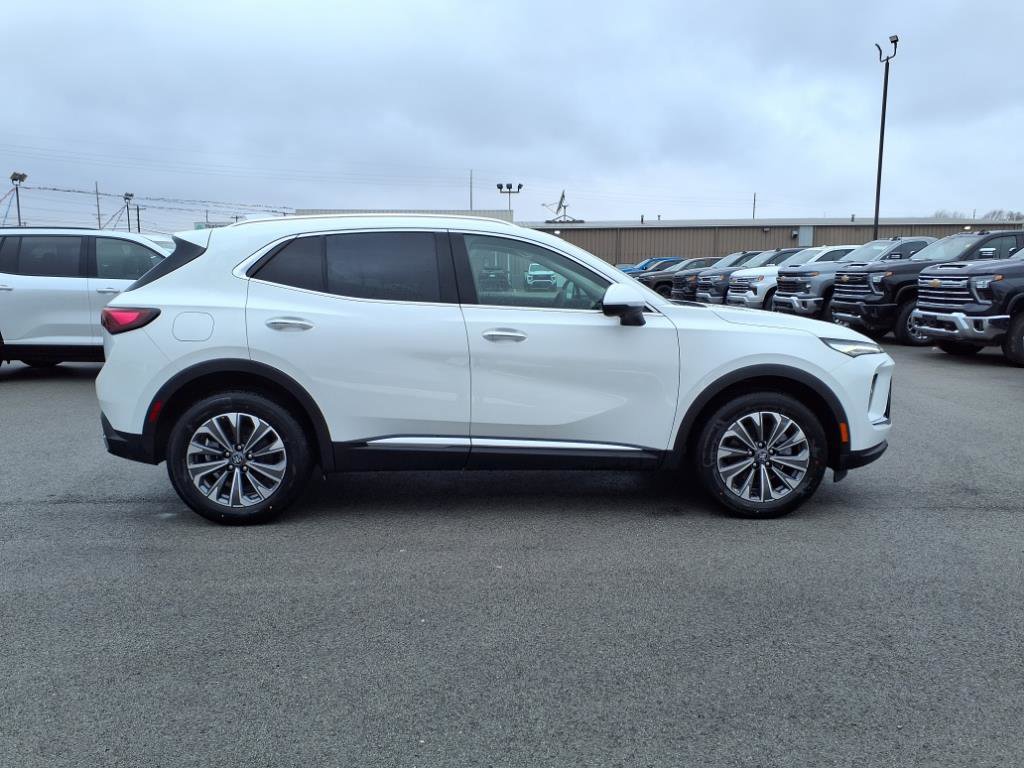 New 2025 Buick Envision Preferred image 4
