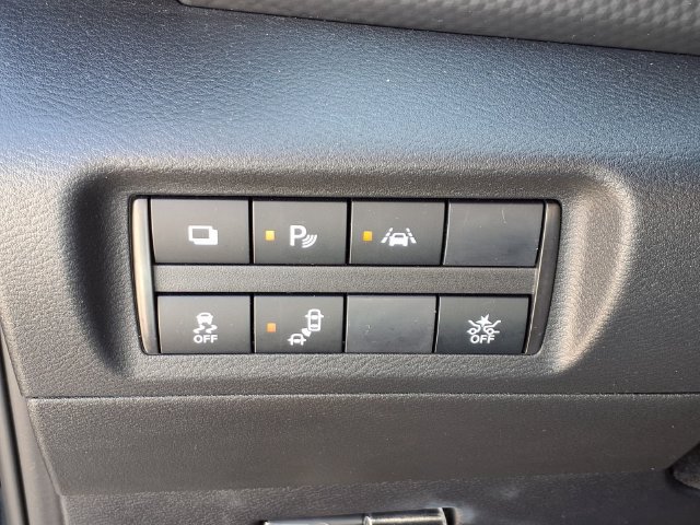 Certified 2025 Nissan Kicks Play S FWD image 14