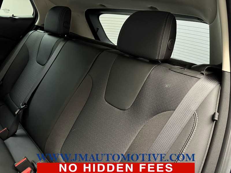 Used 2022 Buick Encore GX Preferred w/ Cold Weather Comfort Package image 15