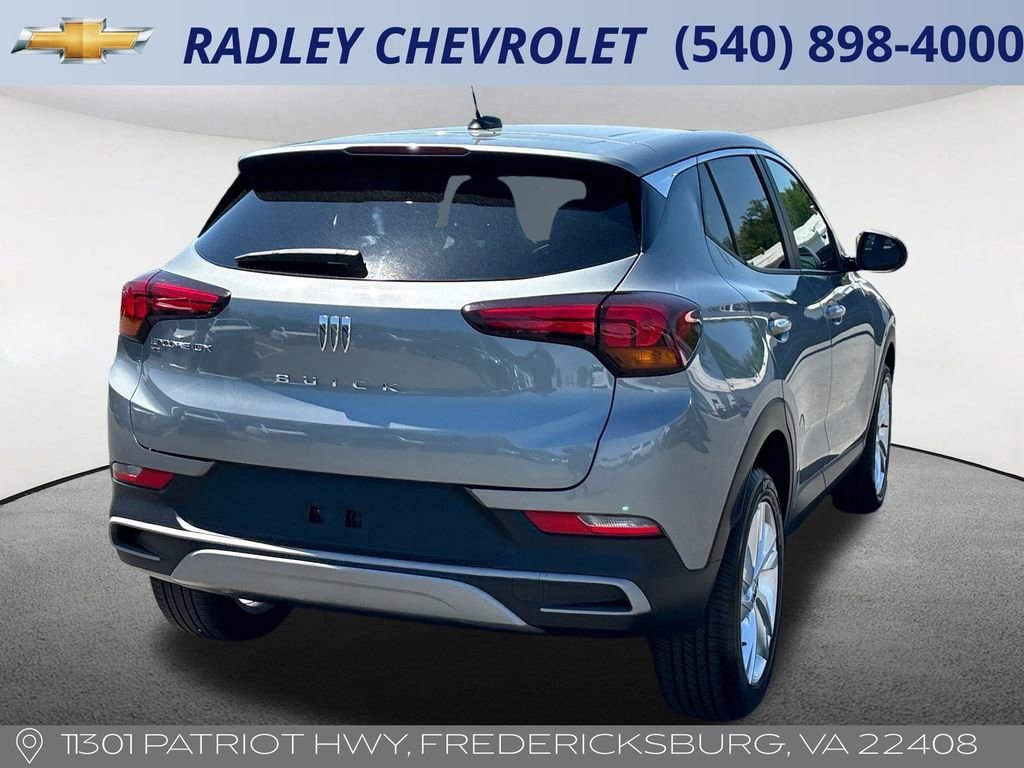Used 2025 Buick Encore GX Preferred AWD/4WD image 19