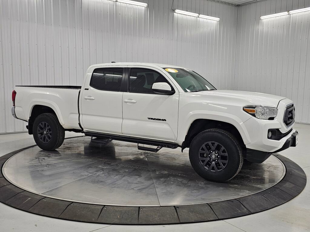 Used 2021 Toyota Tacoma SR5 image 7