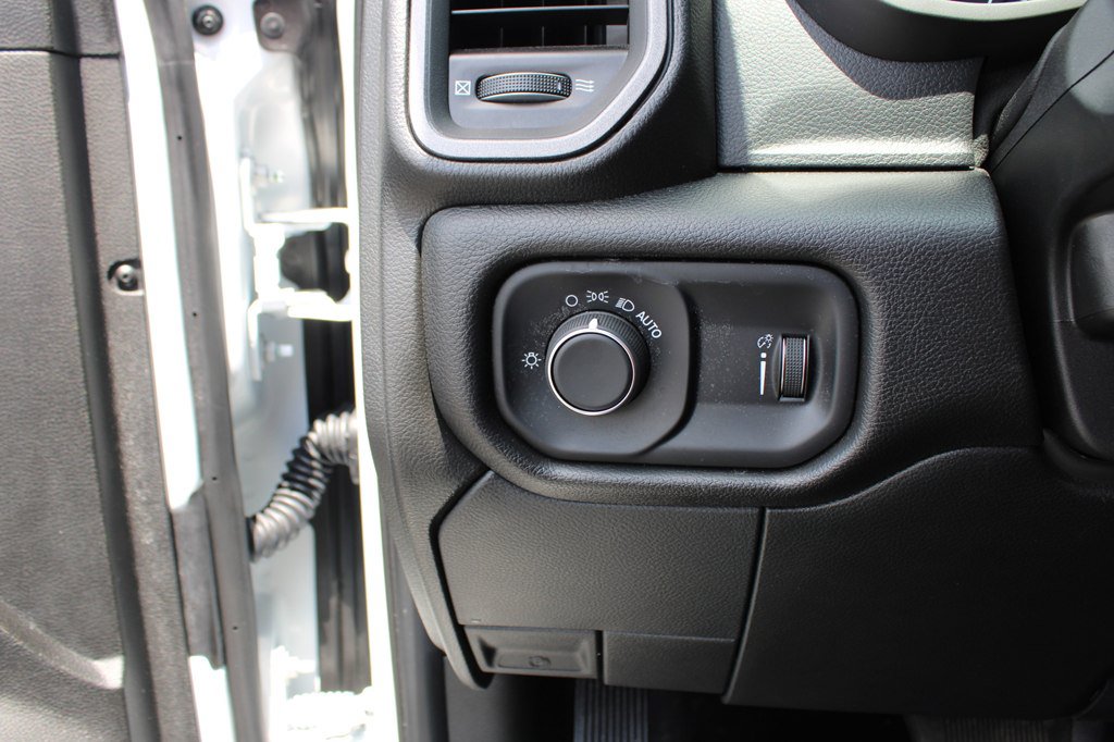 Used 2024 RAM 5500 Tradesman AWD/4WD image 20