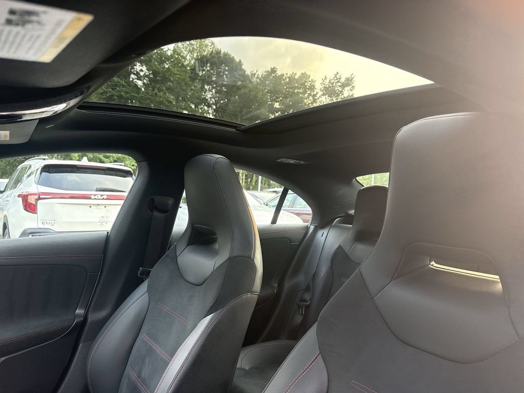 Used 2022 Mercedes-Benz CLA 250 4MATIC image 16