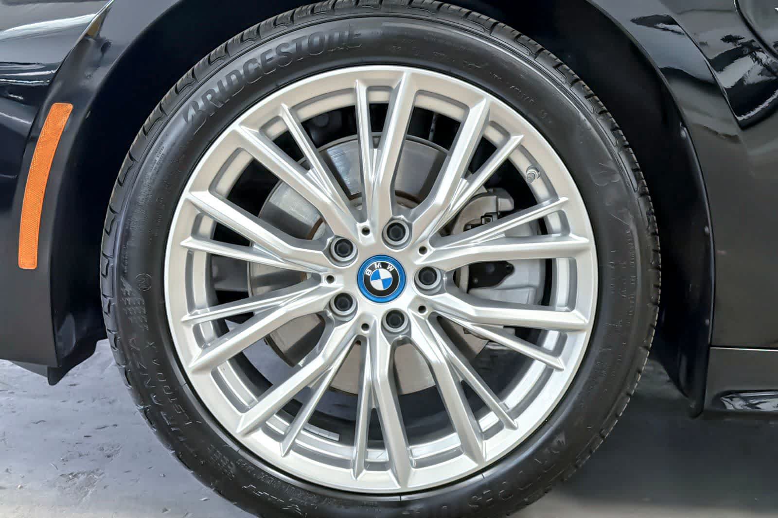 Used 2023 BMW 330e w/ Premium Package RWD image 26